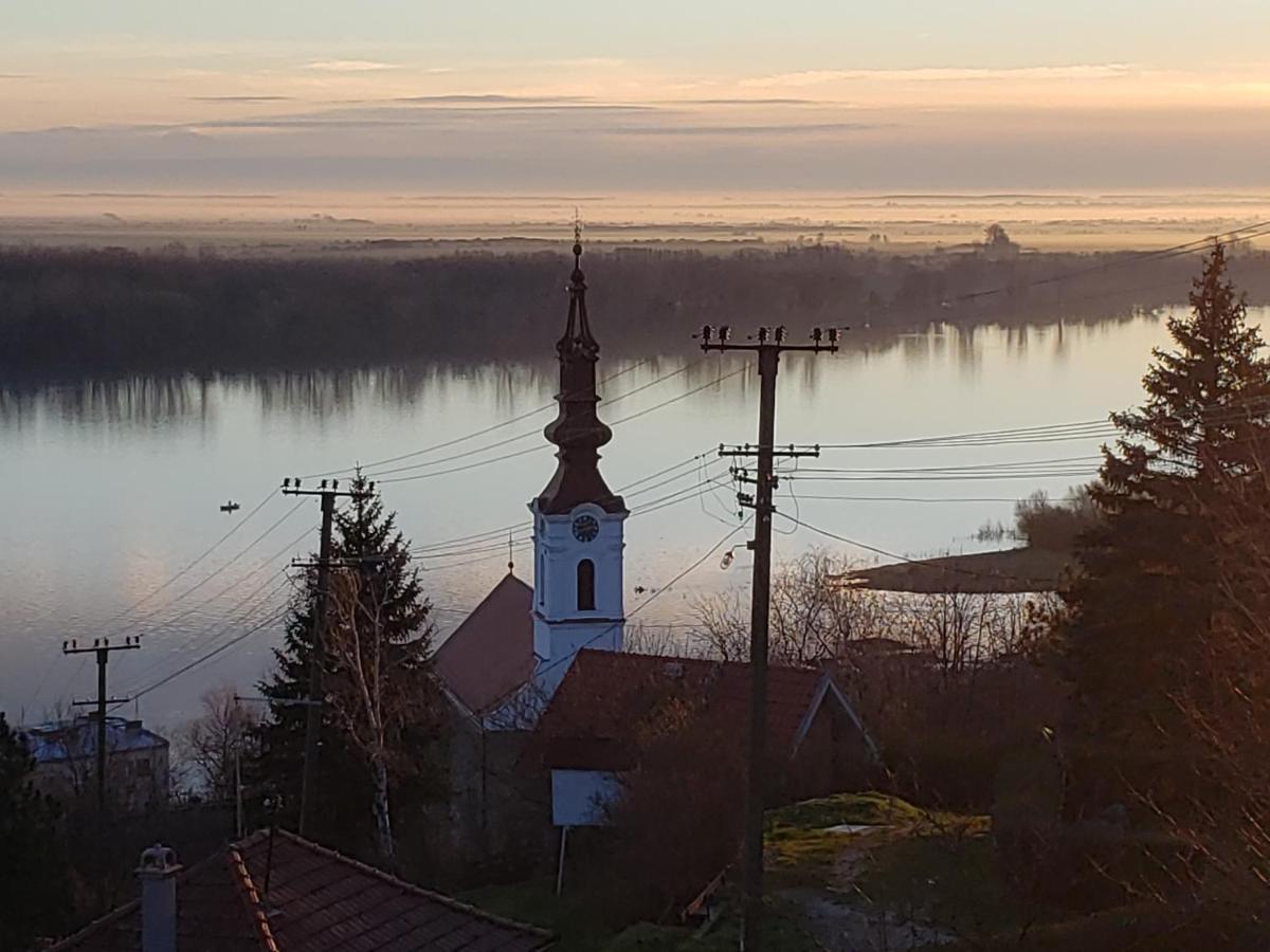 Vila Slankamenka Stari Slankamen Extérieur photo