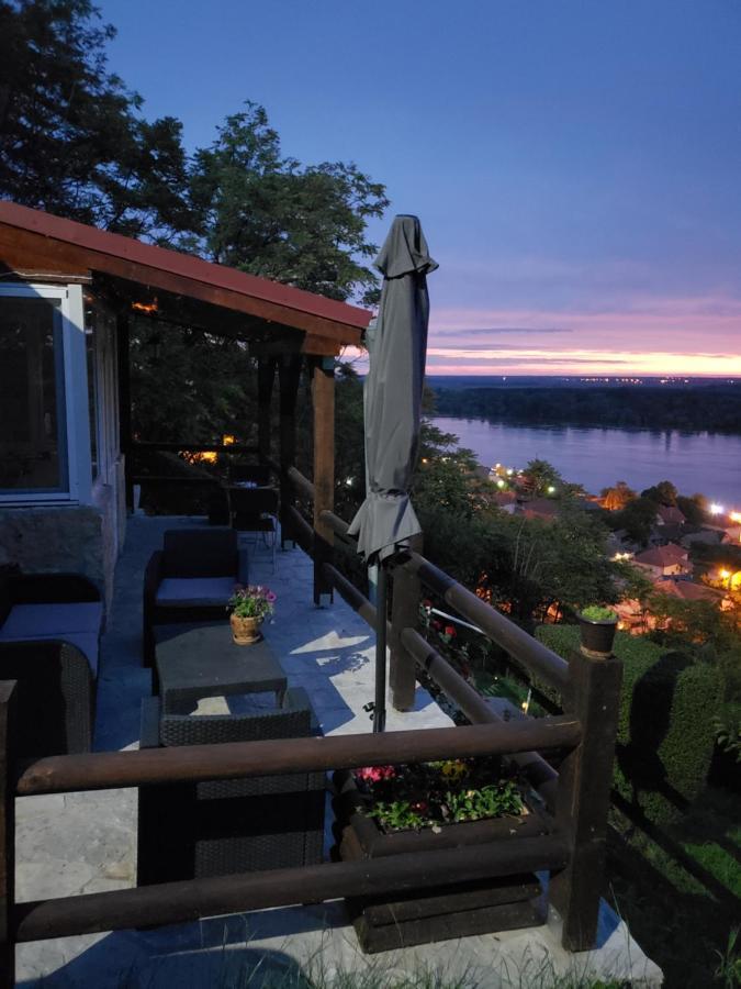Vila Slankamenka Stari Slankamen Extérieur photo
